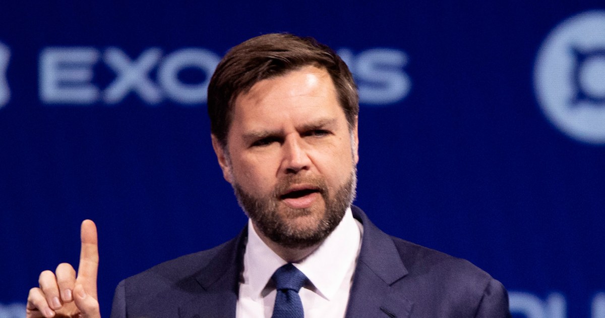 Sanders Townsend: Trump is using presidency to boost family's investments in crypto