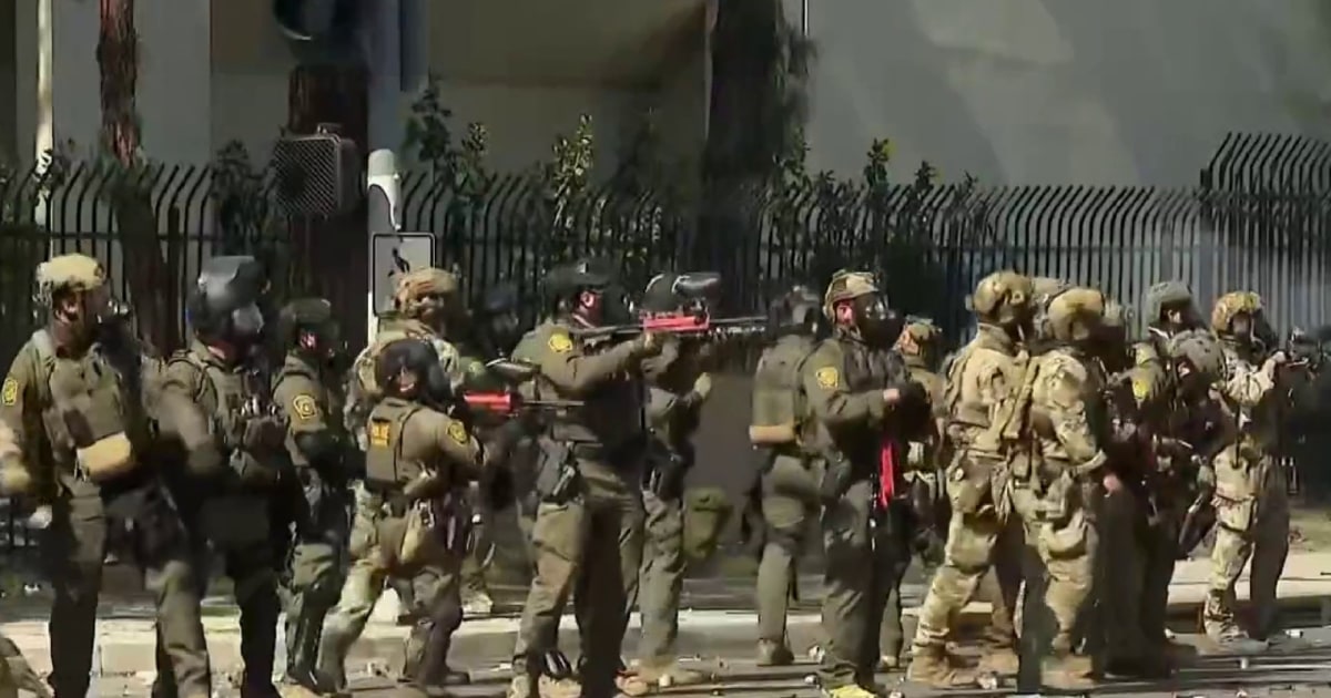 Trump deploys 2,000 National Guard troops to Los Angeles in response to anti-ICE protests