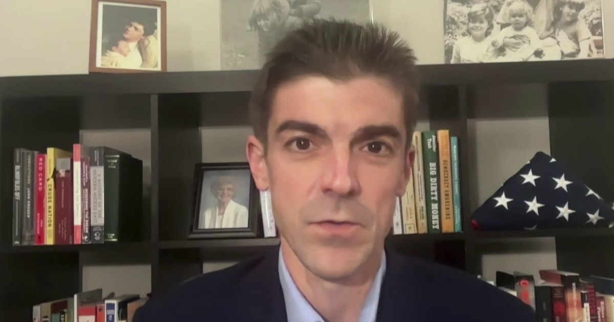 Former federal prosecutor announces candidacy for Congress
