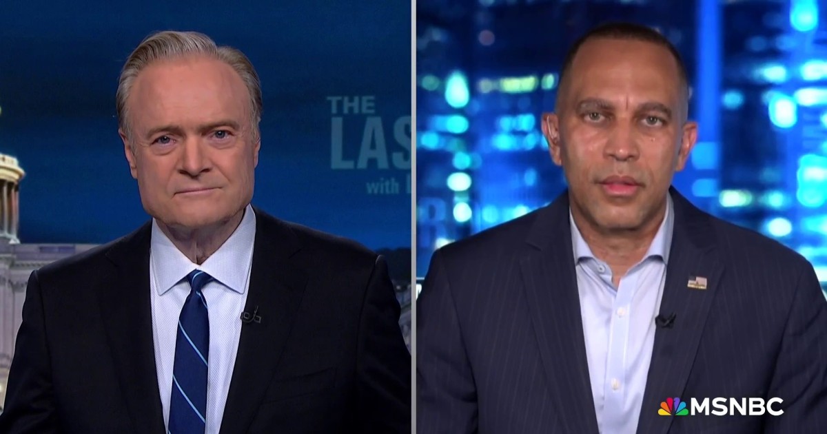 Leader Jeffries: Trump exposed for ‘fraudulent’ ICE raids in Los Angeles