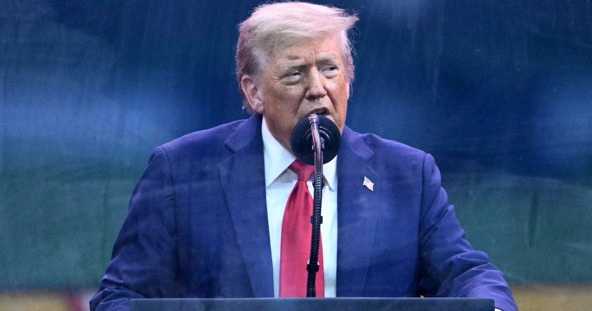 'Our soldiers never give up': Trump remarks at military parade