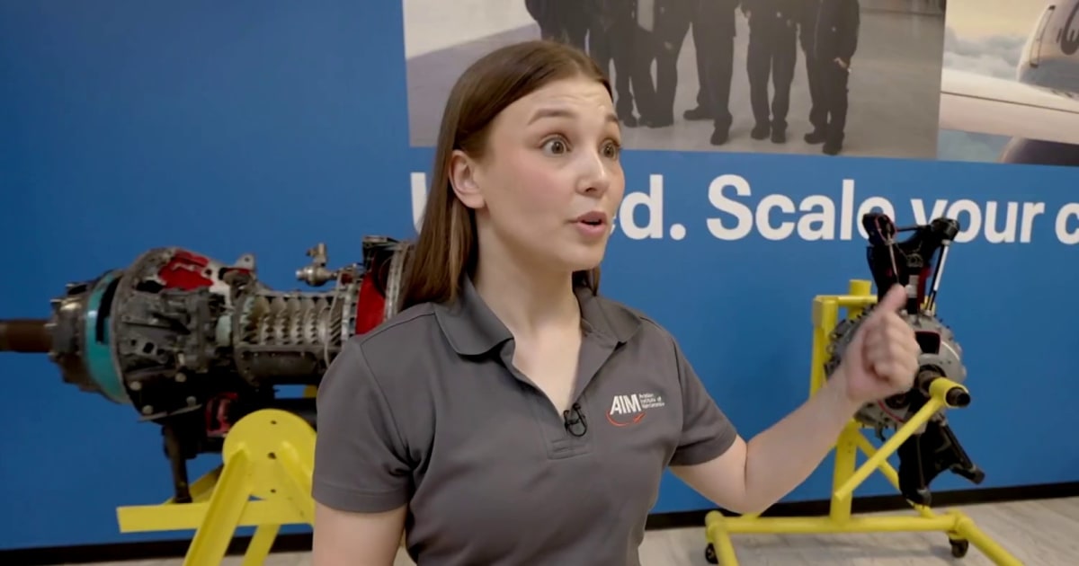 Next generation of airline mechanics hope to right aviation's rough patch