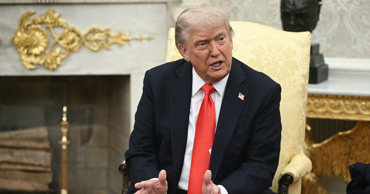 Trump hosts roundtable at White House with Fraternal Order of Police