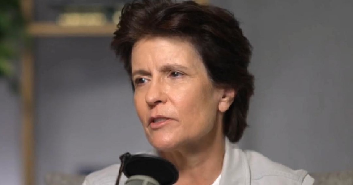 Kara Swisher: "Lesbians should do all the parenting"