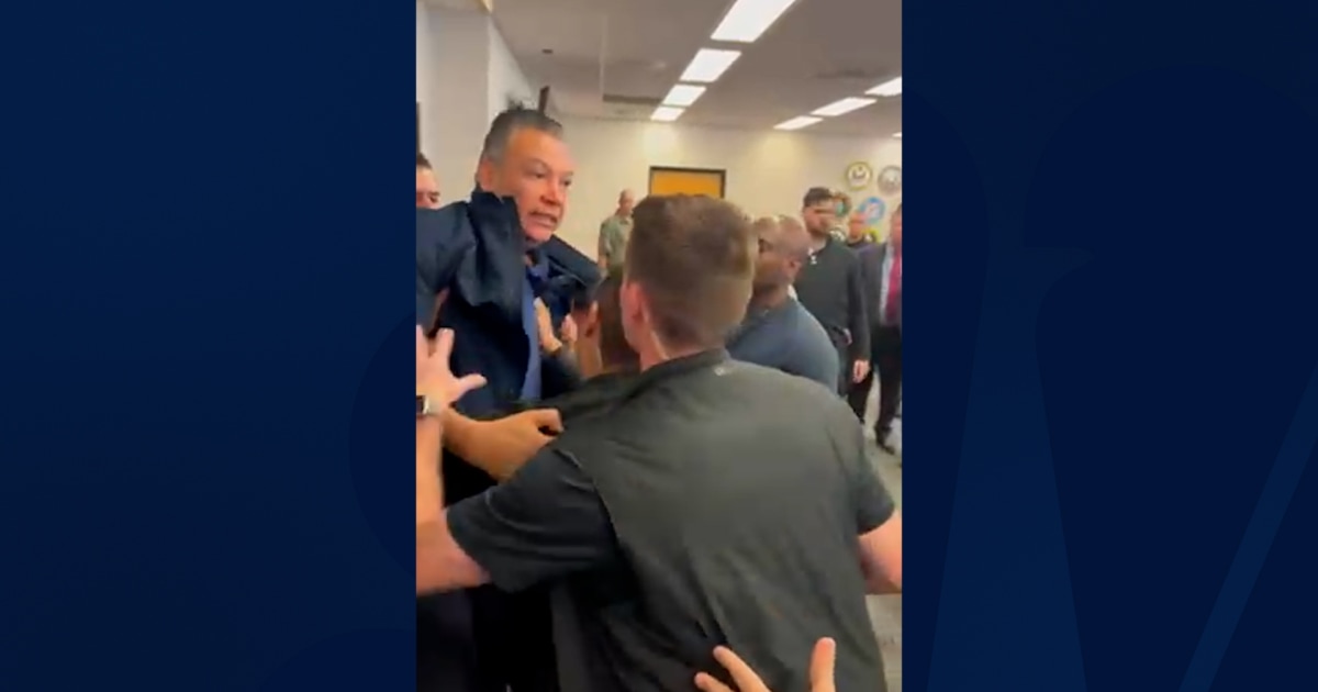 Watch: Sen. Alex Padilla forcibly removed from Noem press conference