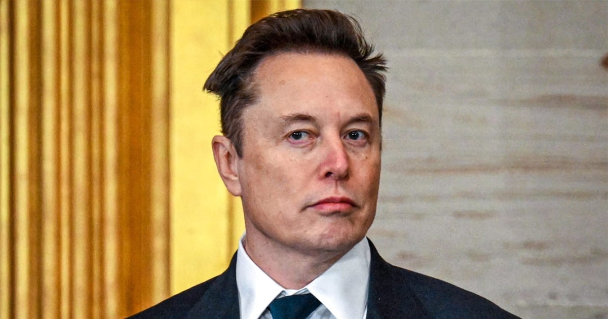Trump criticizes Elon Musk’s new political party announcement