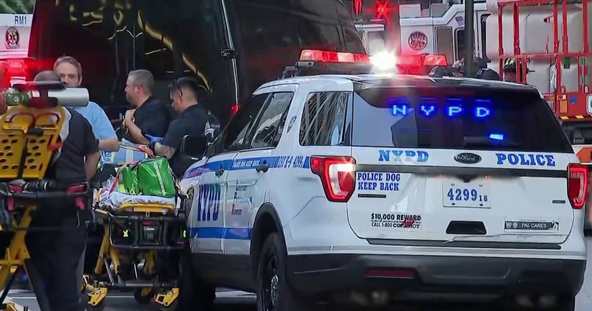 Mass shooting in New York City leaves at least five dead, including the ...