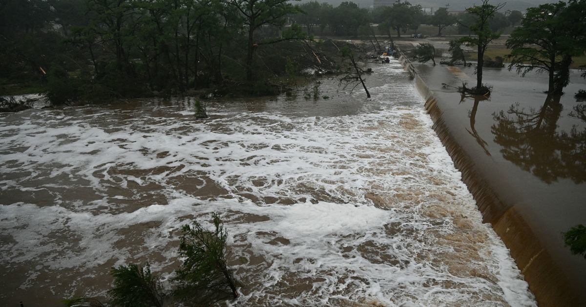 Texas officials give update on deadly flooding