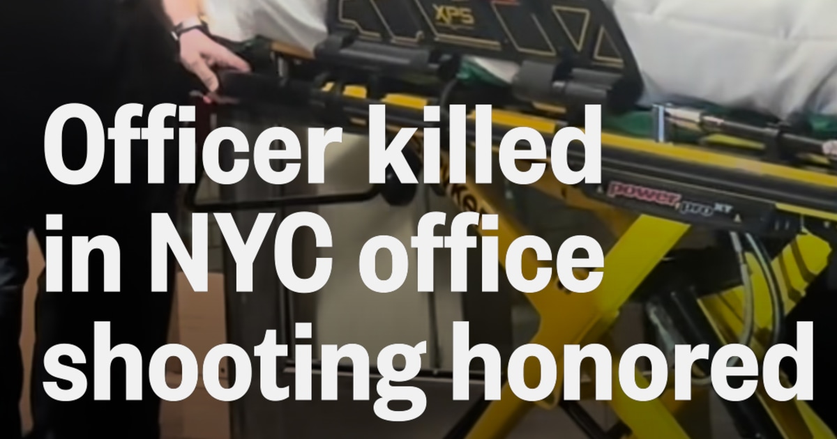 Officer killed in Manhattan office shooting honored
