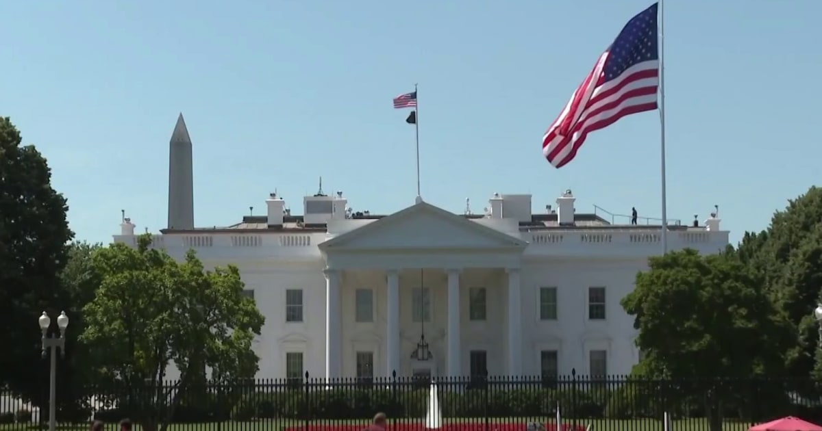 Trump to ‘leave distinctive imprint’ with 0 million White House renovation project Trump to ‘leave distinctive imprint’ with 0 million White House renovation project