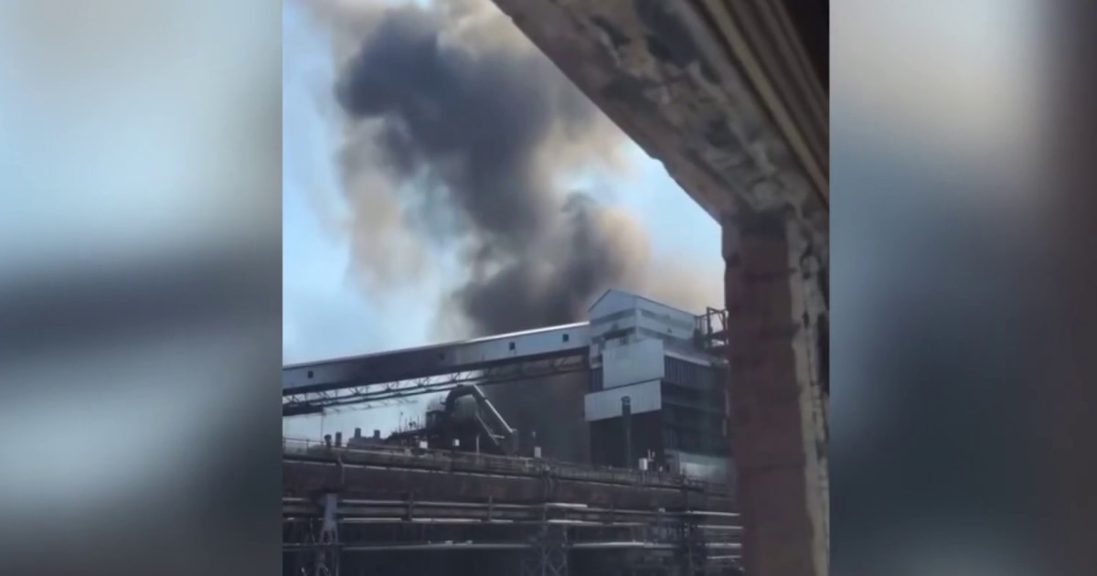 People trapped after Pennsylvania steel plant explosion
