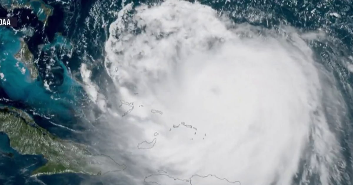 Hurricane Erin threat prompts evacuations in North Carolina