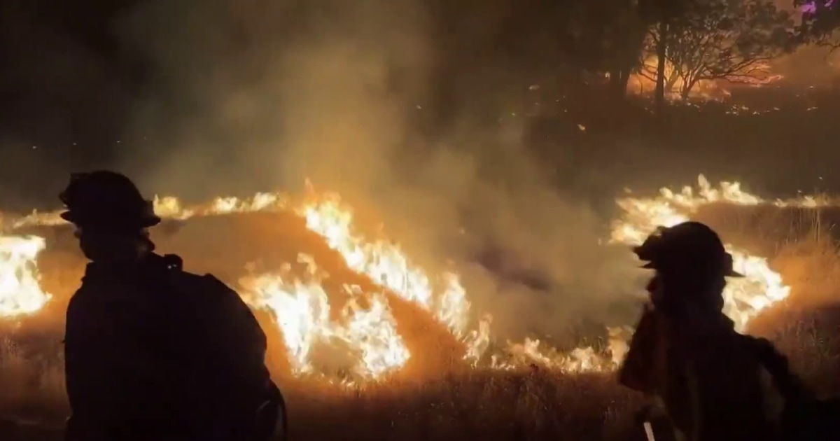 High winds and heat fuel dangerous West Coast wildfires