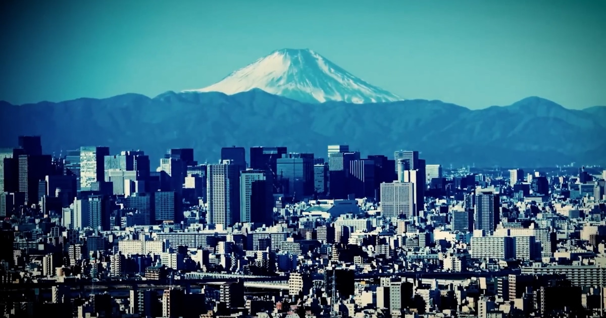 AI-generated video prepares Tokyo residents for Mount Fuji eruption - NBC News