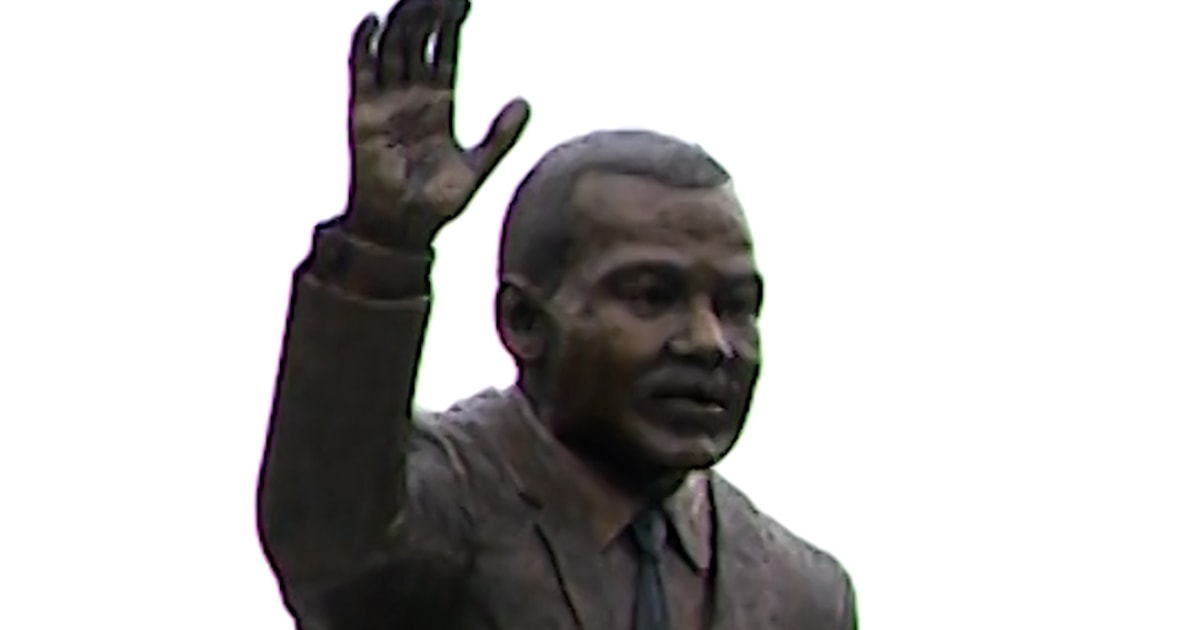 New MLK statue sparks controversy