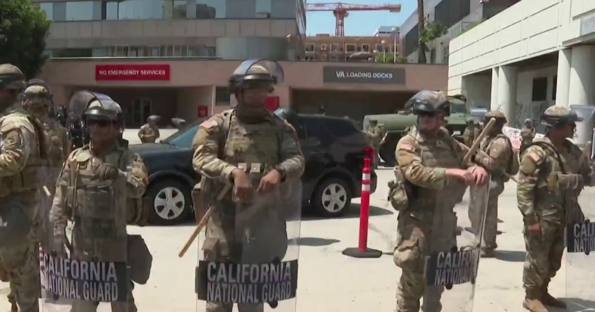 Trump vows troop deployments to Chicago despite judge&rsquo;s ruling