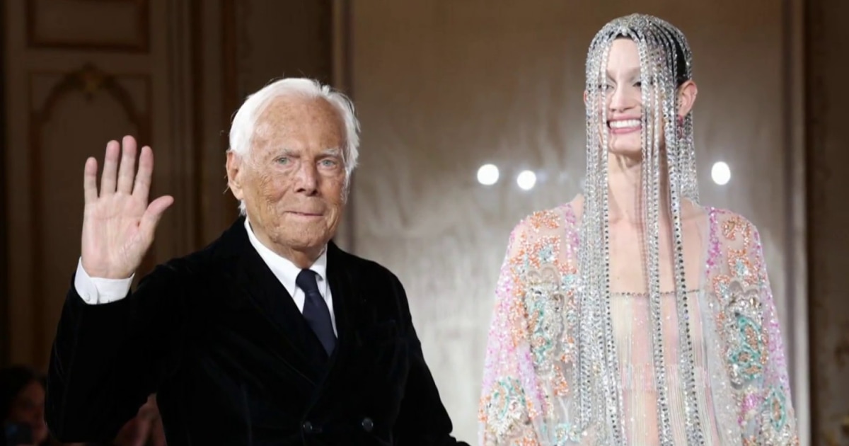Large crowds gather to pay last respects to Giorgio Armani