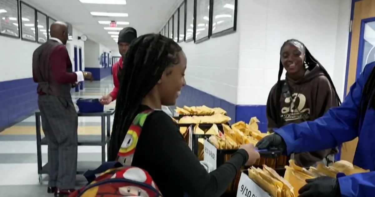More states invest in plans for cell phone-free schools