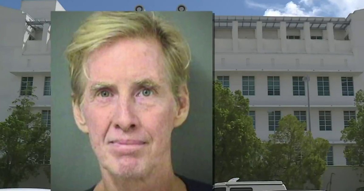 Ryan Routh Attempts to Stab Himself in Neck After Conviction