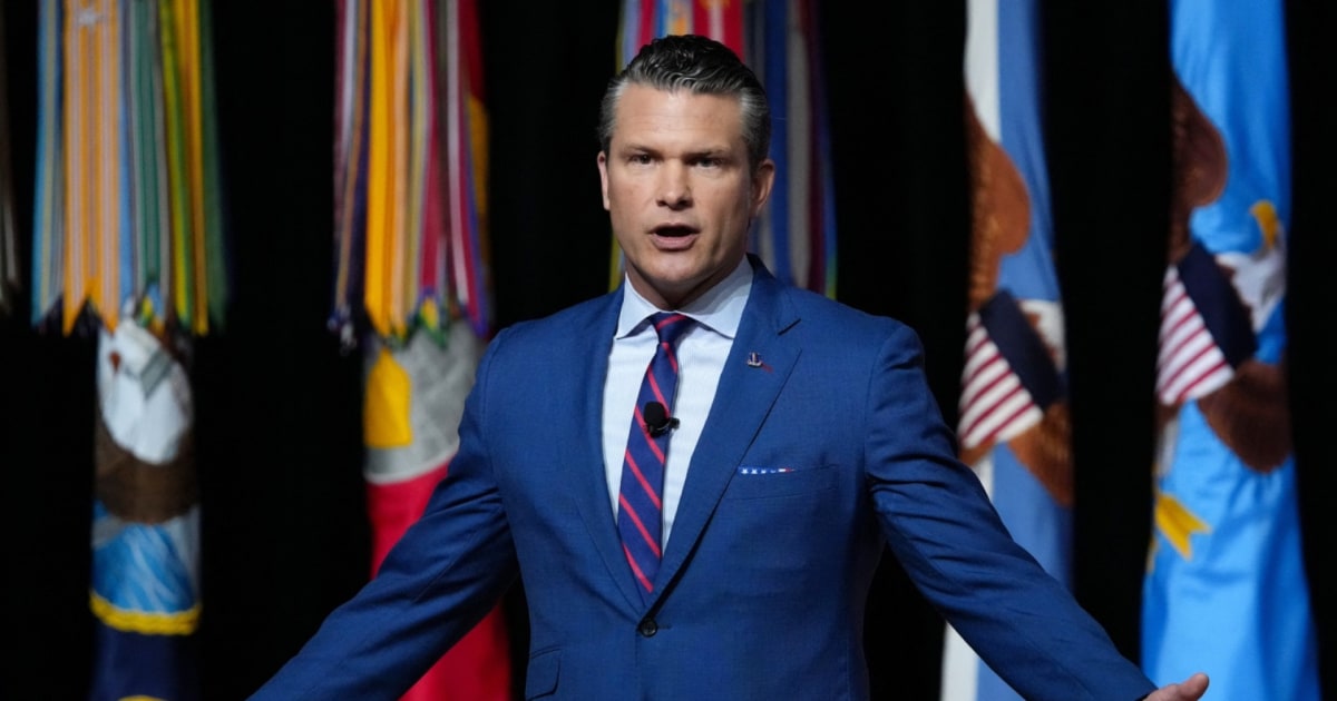 Hegseth Orders Stricter Fitness and Grooming; Trump Backs