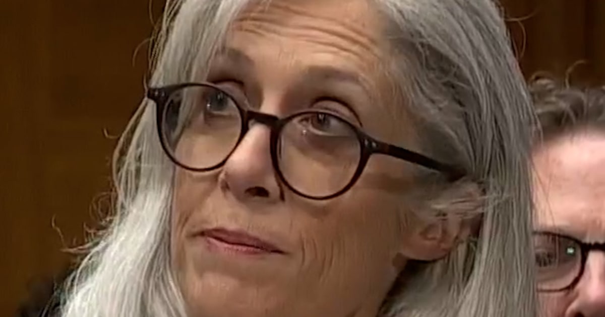 El ex director de los CDC testifica semanas después de su despido