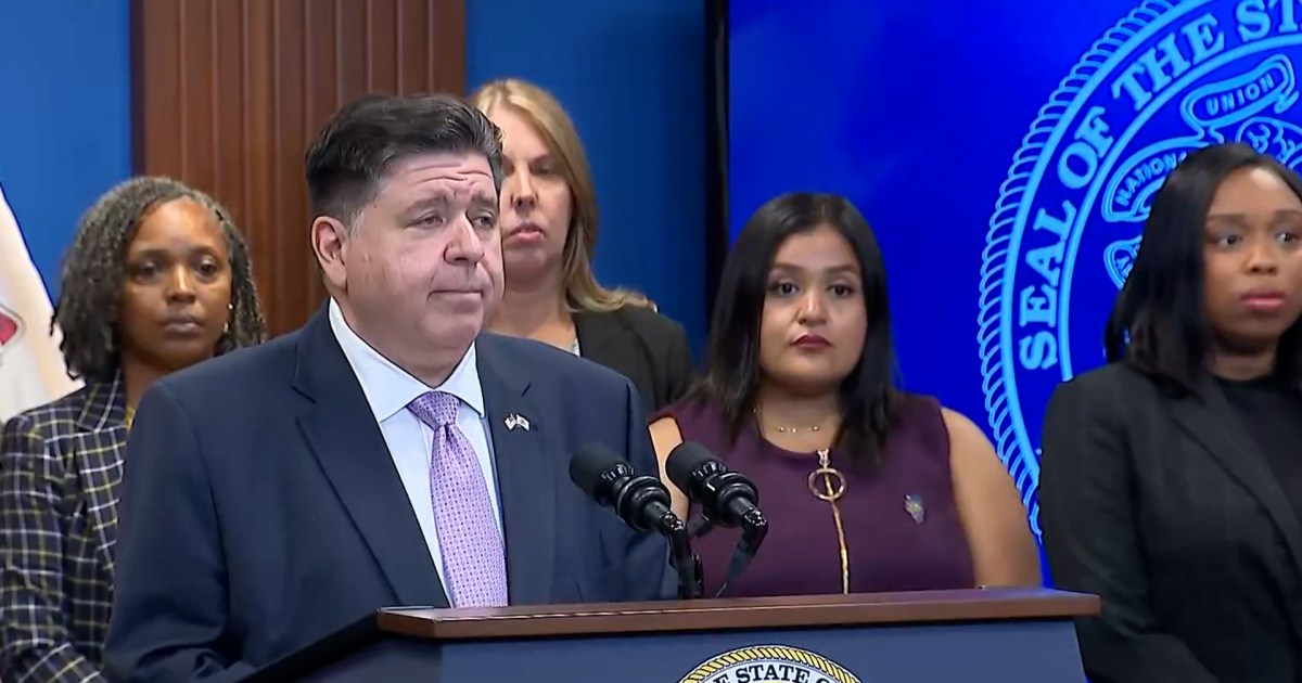 Le gouverneur de l’Illinois JB Pritzker claque Trump au-dessus des raids de glace, «  autoritarisme  »