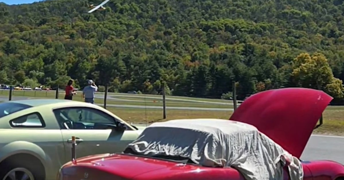 Small aircraft makes emergency touchdown in Connecticut