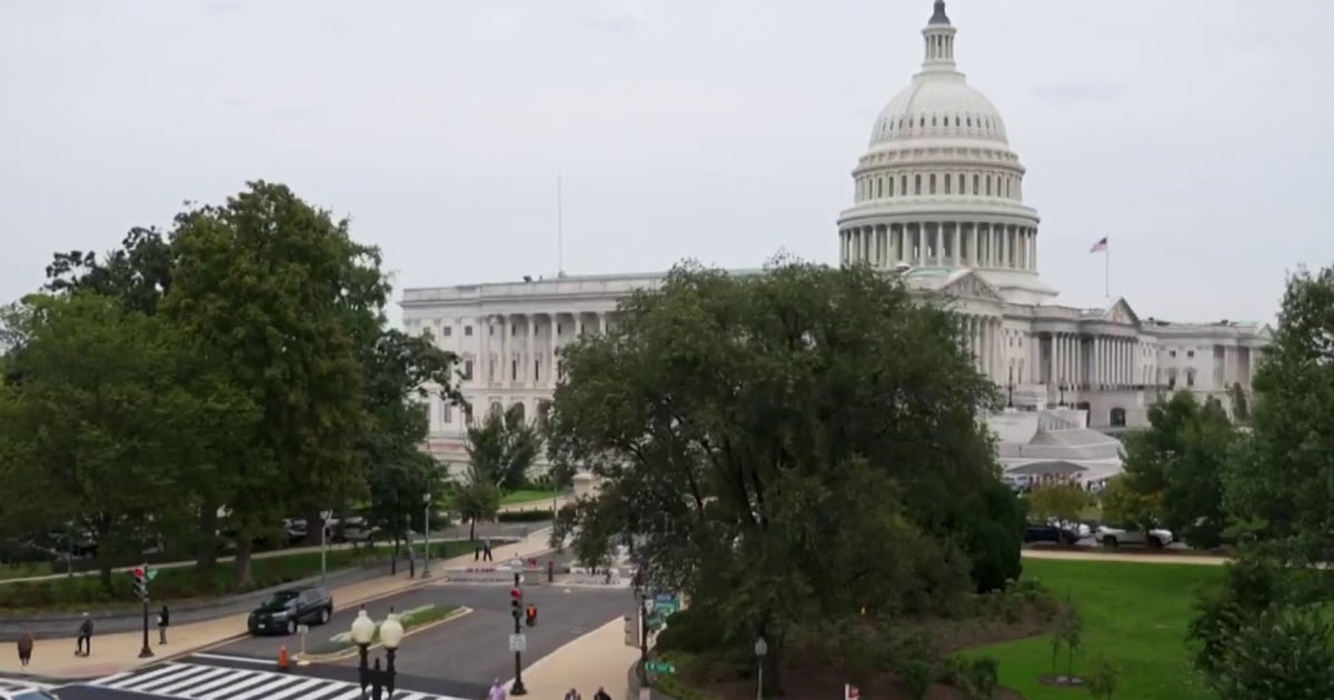 No end in sight after first day of federal government shutdown