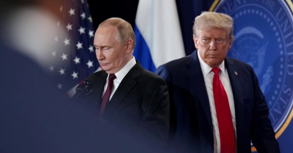 Trump and Putin Hold 90-Minute Call on Ukraine, Russia Invites Trump to Visit