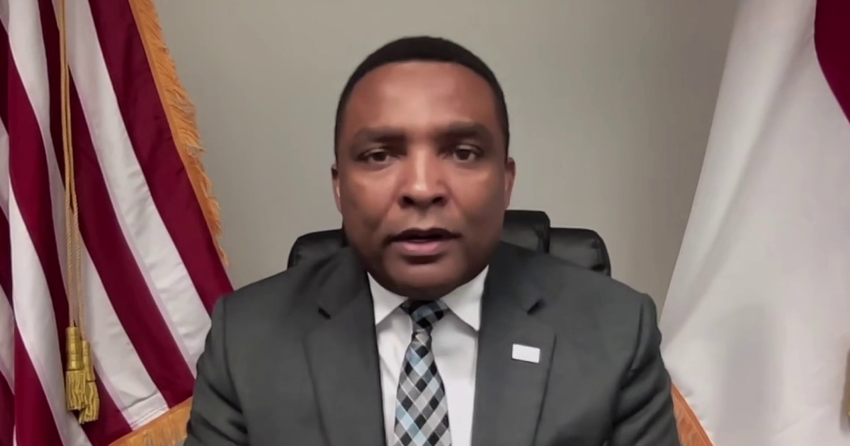 Lawmakers need ‘genuine’ conversations to end government shutdown, says House Democrat