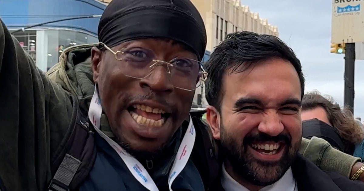 Mamdani in the Bronx days before NYC mayoral election