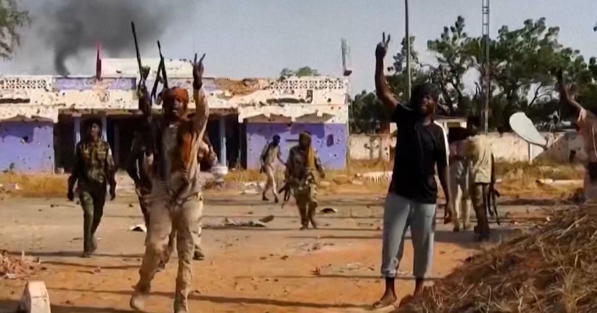 Sudanese paramilitary force fights last pockets of resistance in Darfur city