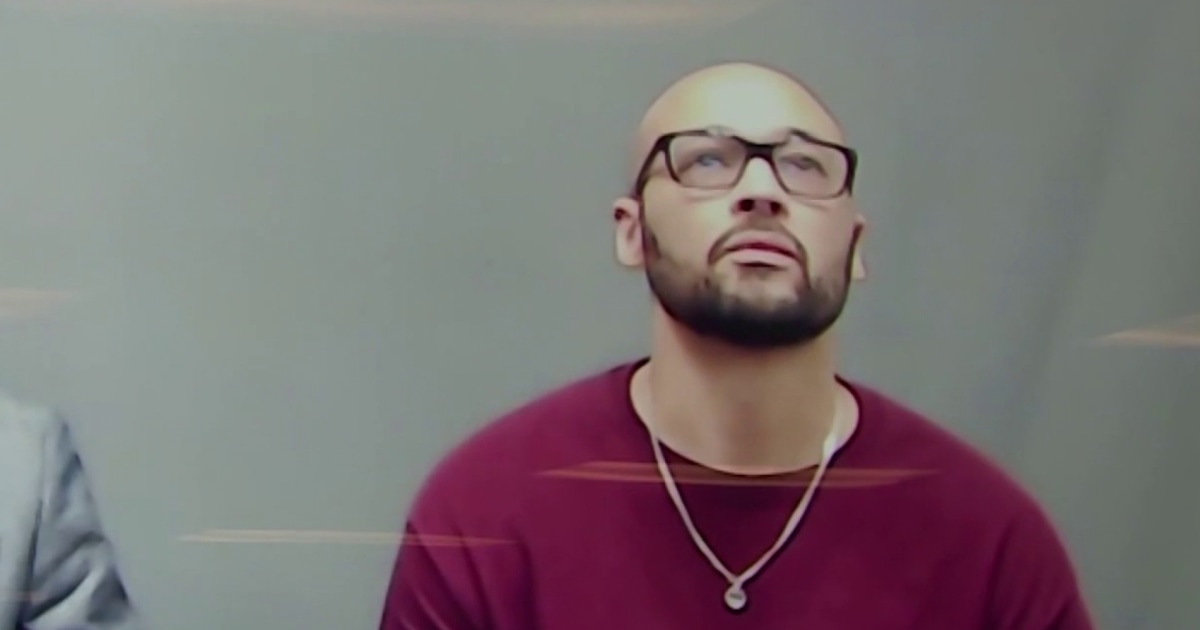 Oklahoma governor stops execution of man convicted in 2002 killing