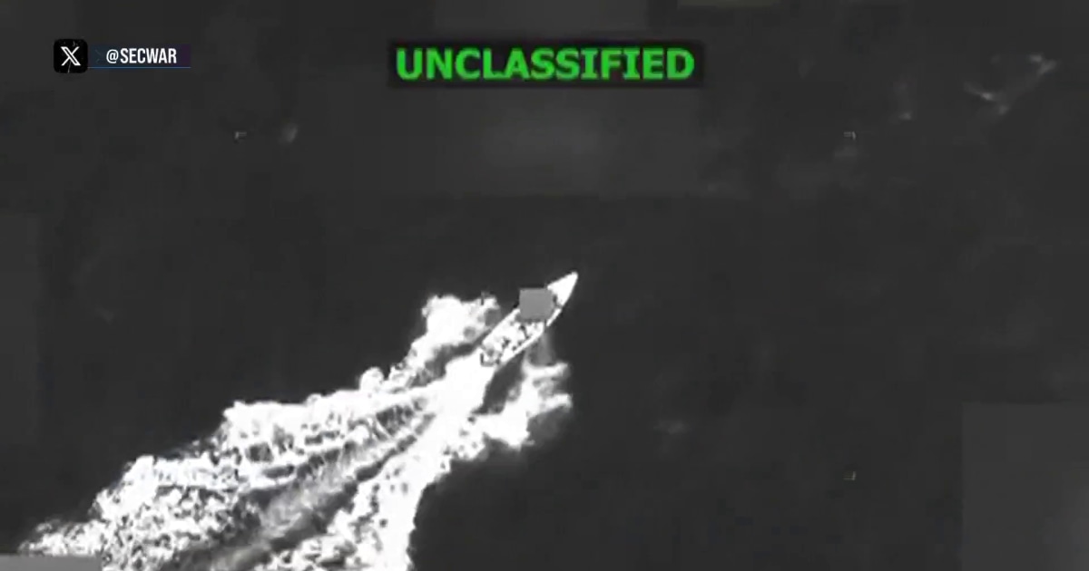 Trump to airlines: Venezuela&rsquo;s airspace is &lsquo;closed in its entirety&rsquo;