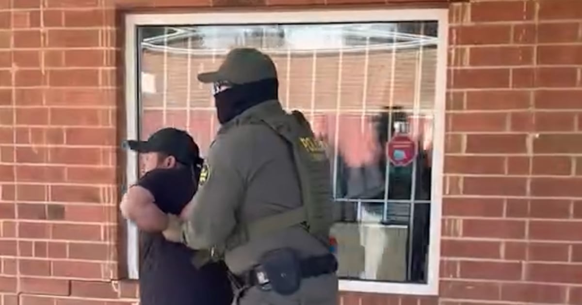 Border Patrol Agents Detain Man In Charlotte