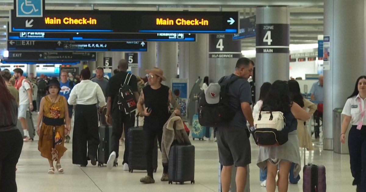 Travelers In Miami Left Frustrated As Flights Cancelled Due To Government Shutdown