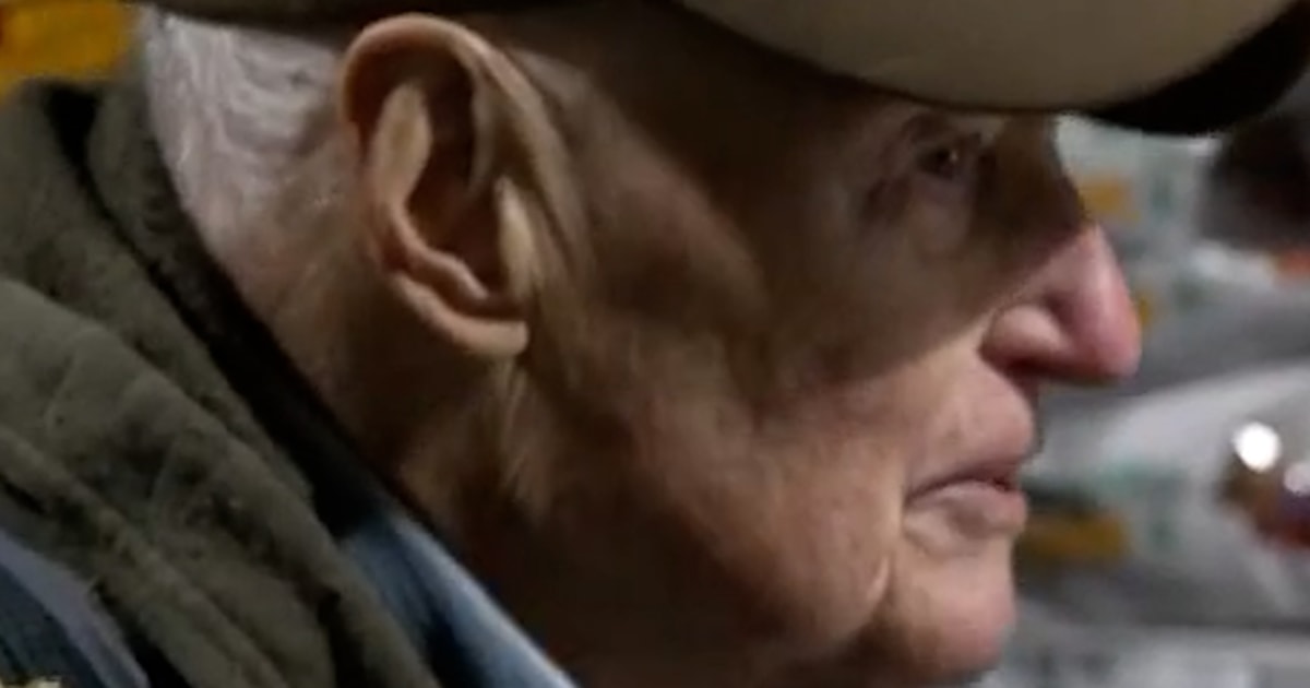 98-year-old Veteran Stays Active Working At Lowe's