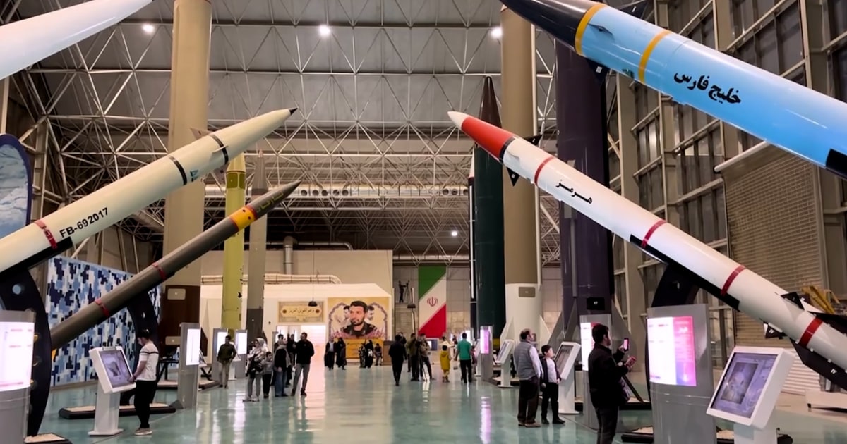 Iran Showcases Military Hardware In New Exhibition