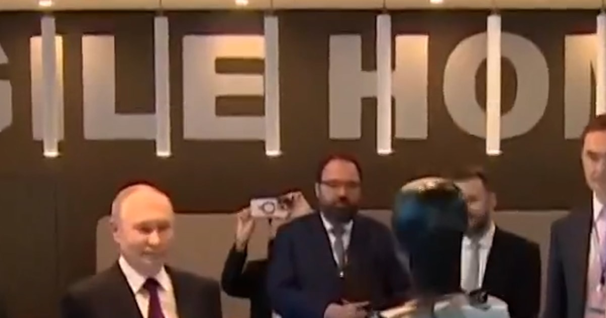 Ai-powered Humanoid Robot Dances For Putin In Russia