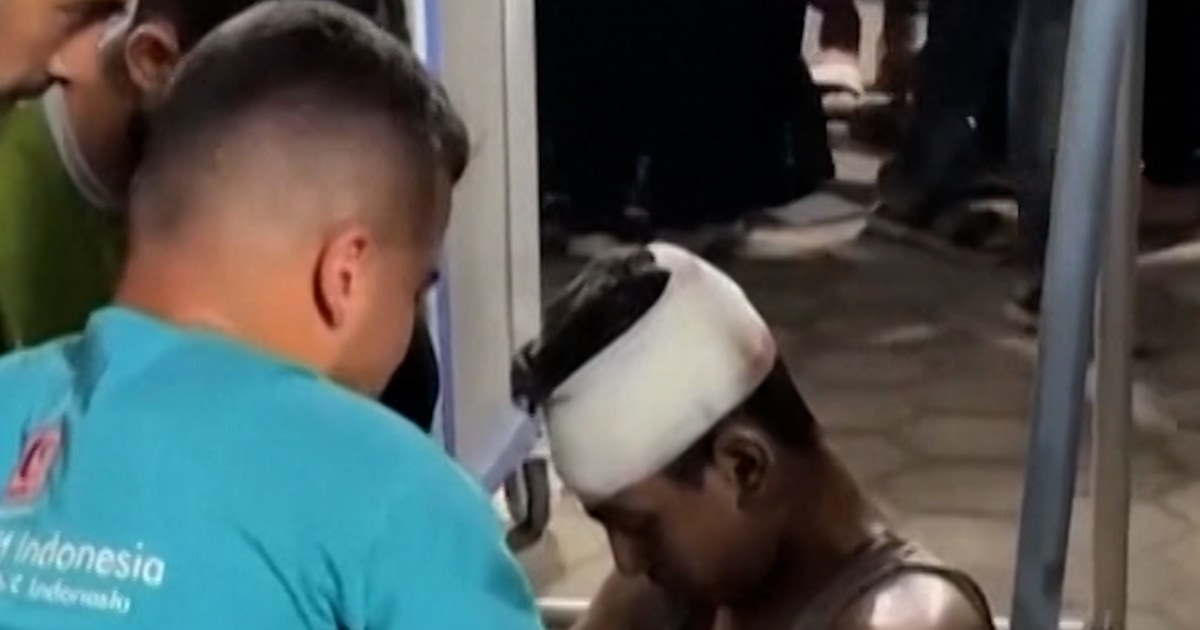 Dozens killed and wounded by Israeli airstrikes in Gaza