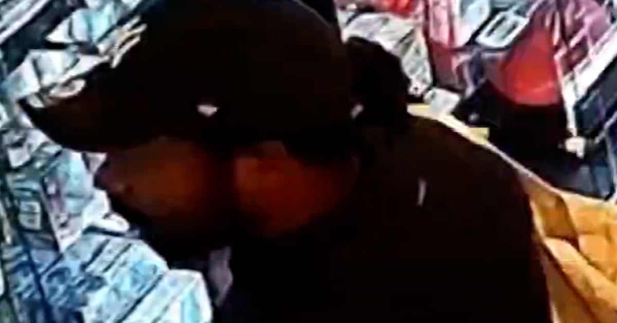 K of baseball and Pokémon playing cards stolen in New York