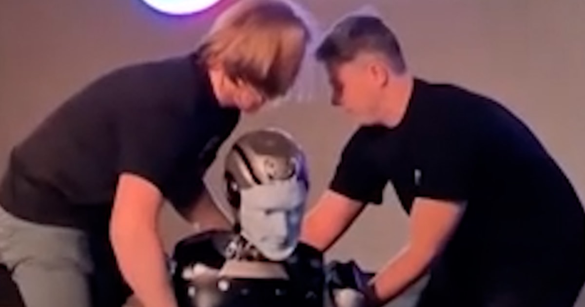 Russian Ai Robot Falls Face Down On Stage During Debut