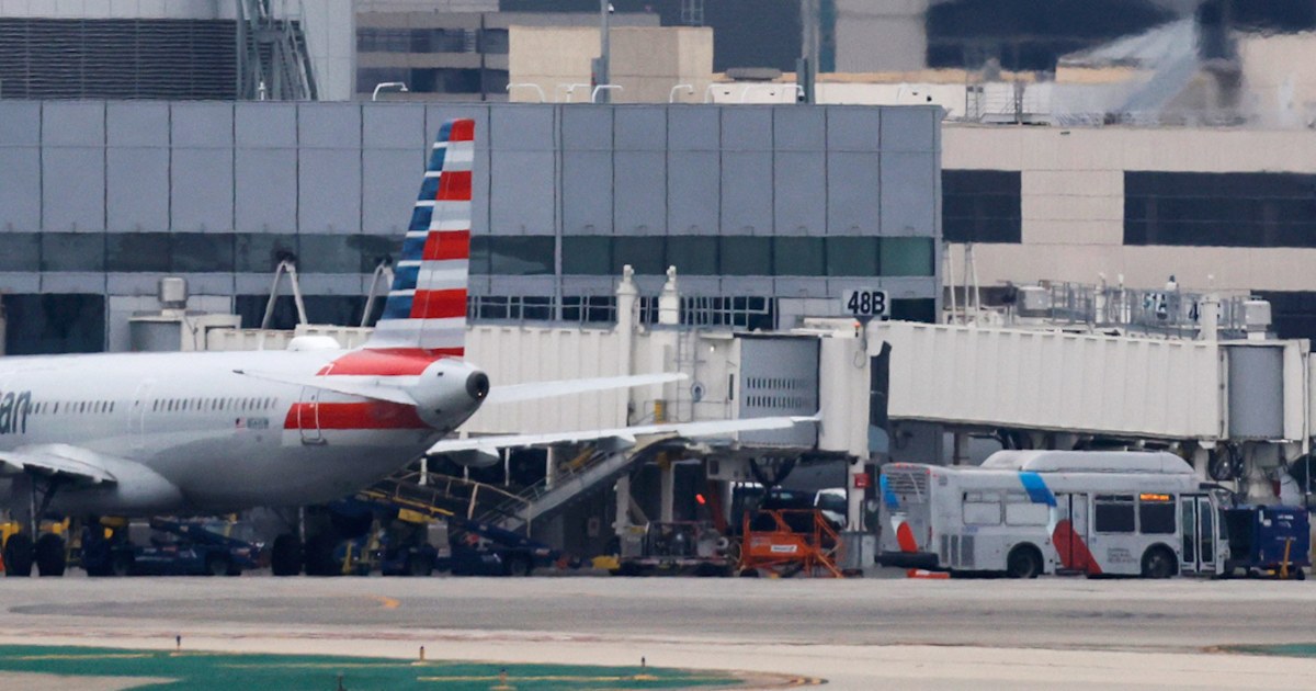 Air Traffic Slowly Improves After Government Reopens