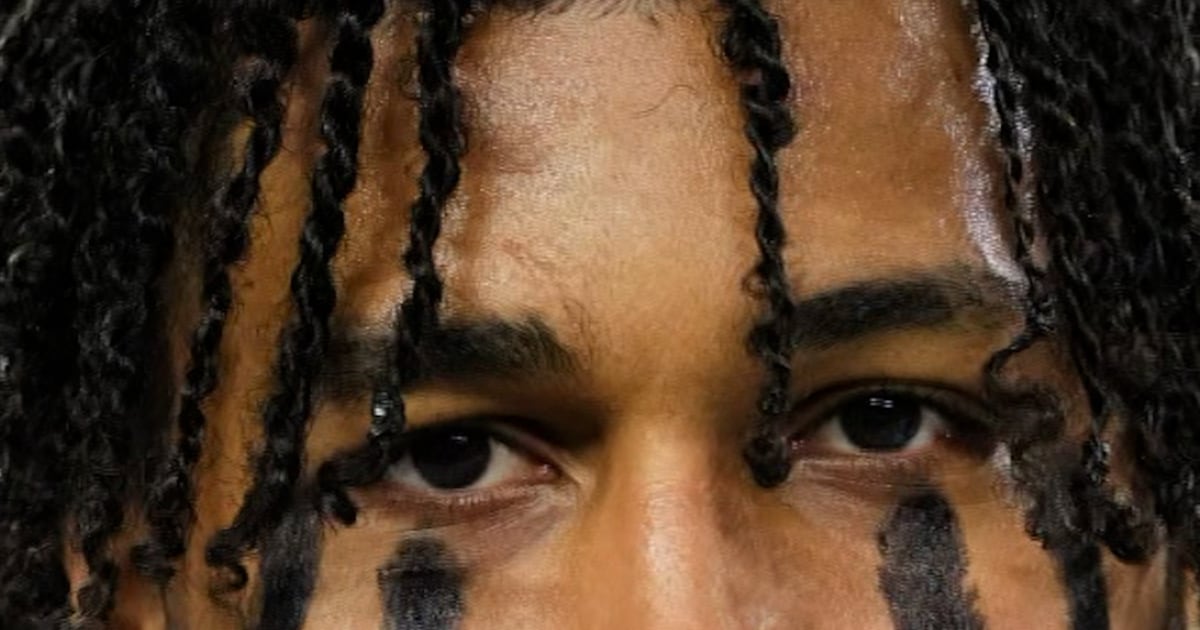 Dallas Cowboys honor Marshawn Kneeland