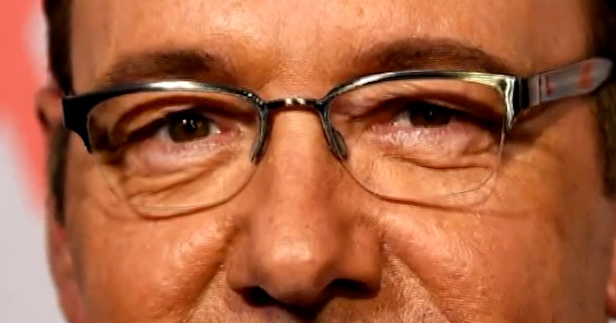 Kevin Spacey Says He Doesn't Have A Home