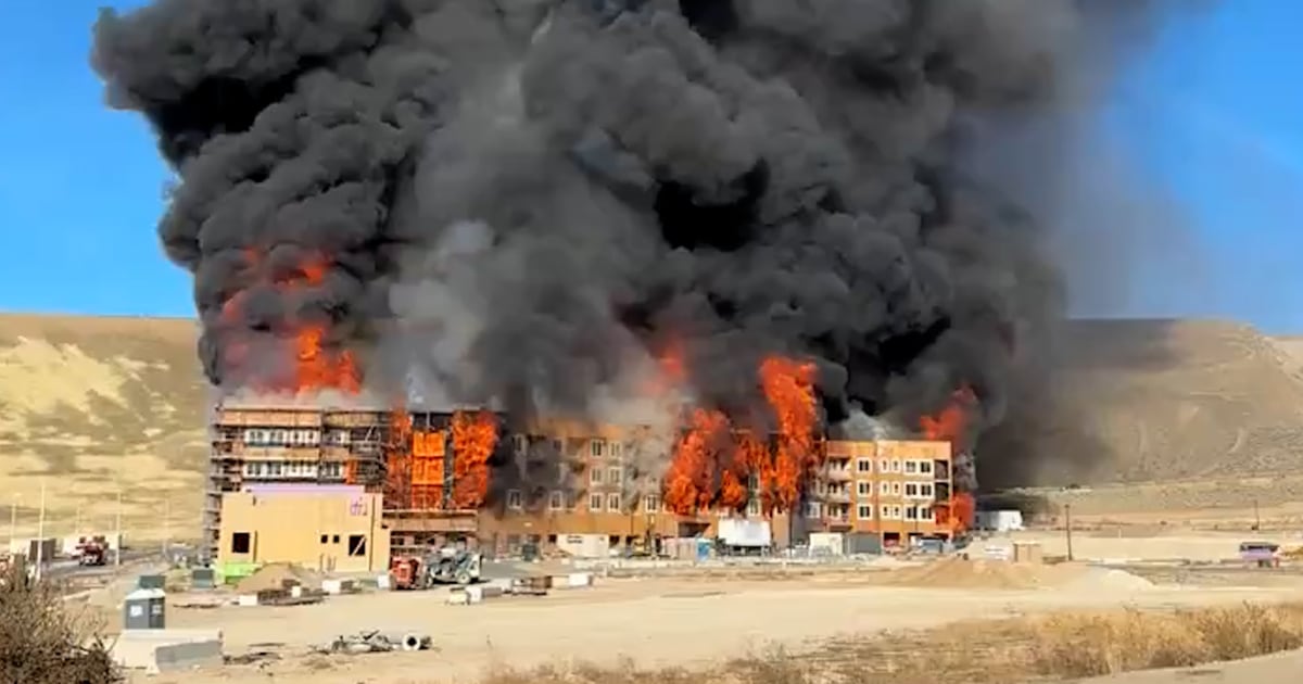 Massive Fire Engulfs Four Structures In Utah