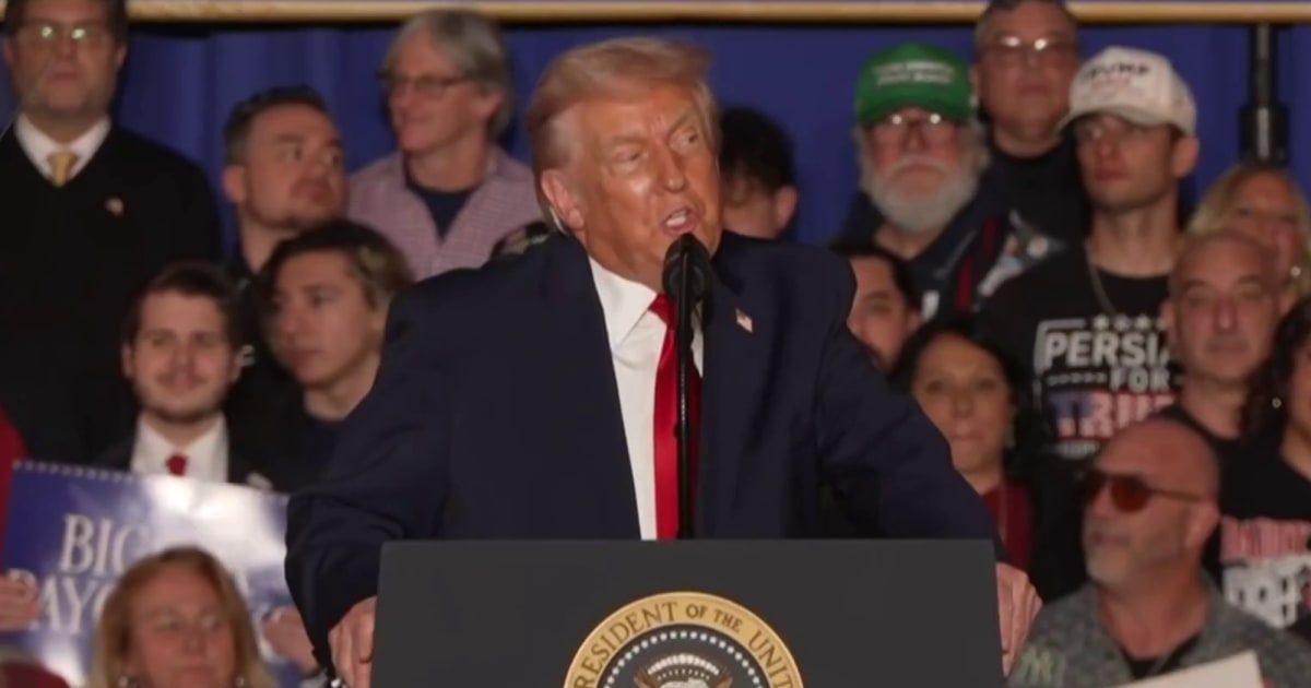 Trump touts economic policies as recent polls show disapproval