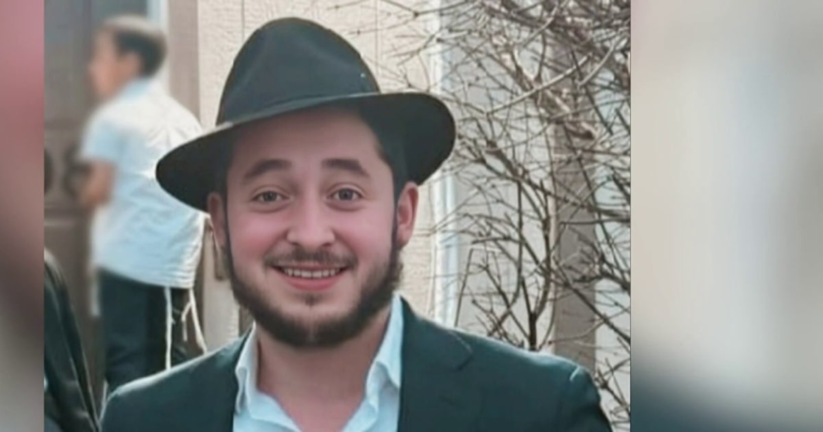 'Thankful he is alive': Brother of rabbi injured in Bondi Beach attack speaks out