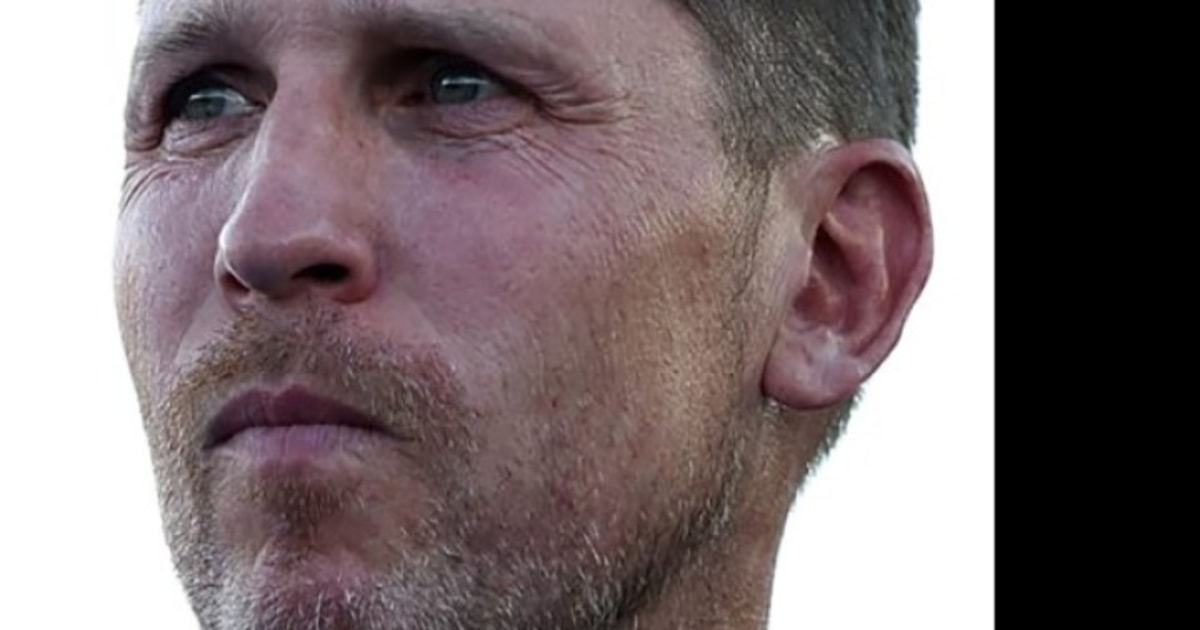 NASCAR driver Denny Hamlin’s father dies in home hearth