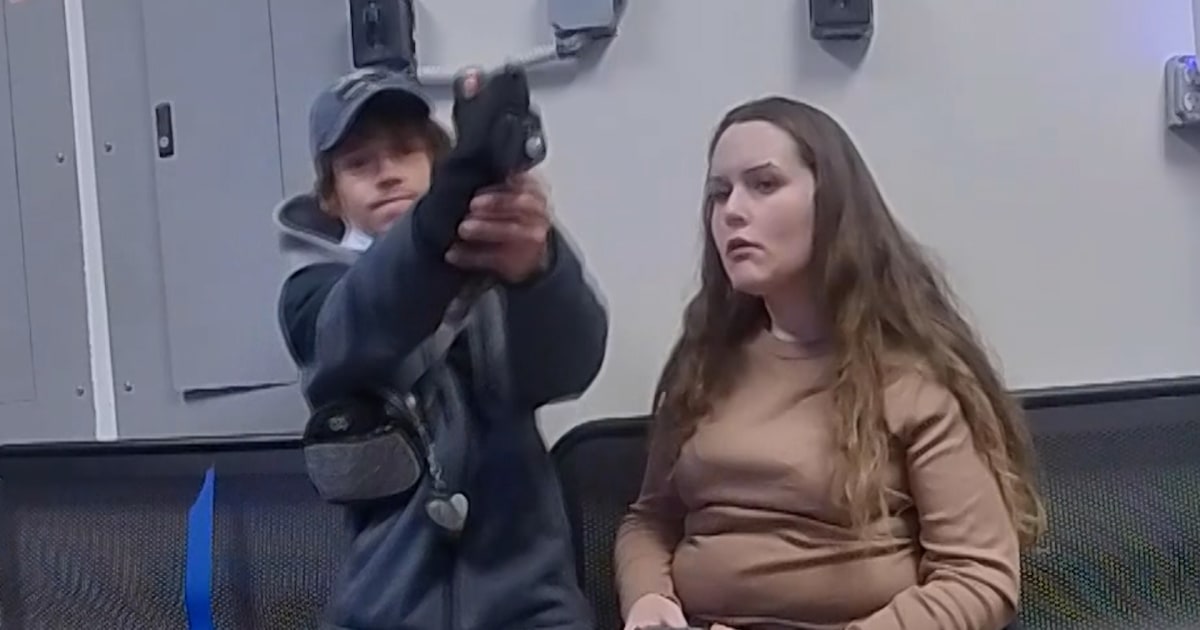 Bodycam video captures shoplifting suspect pulling a gun on Ohio officer